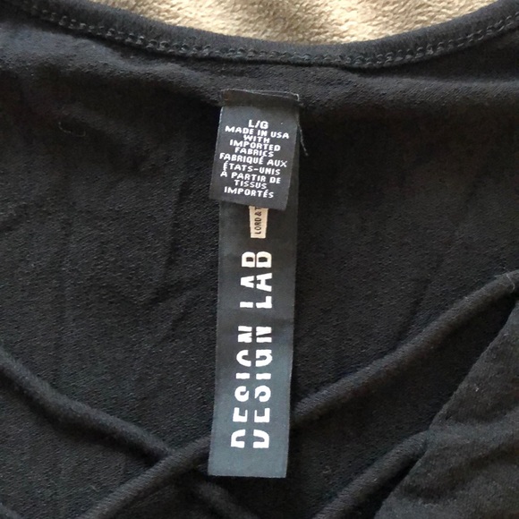 Design Lab V Neck Bodysuit - Large - Picture 3 of 3